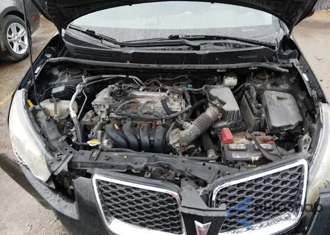 2009 Pontiac Vibe from USA, damaged, VIN 5Y2SP67839Z469871